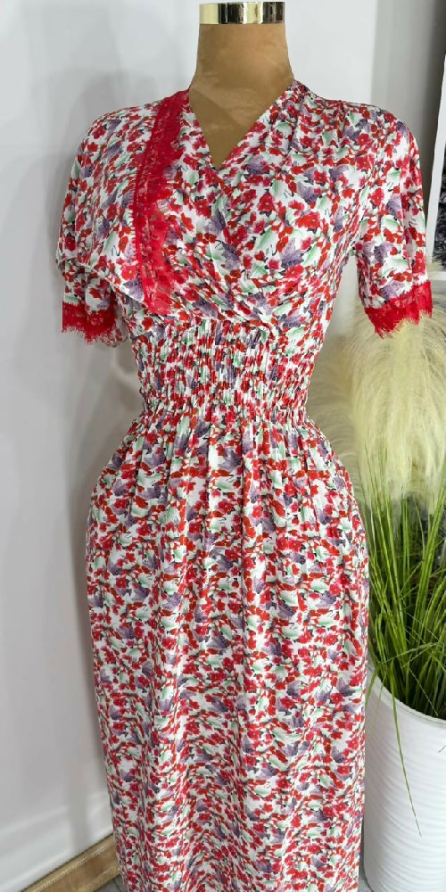 Robe de maison fleuri