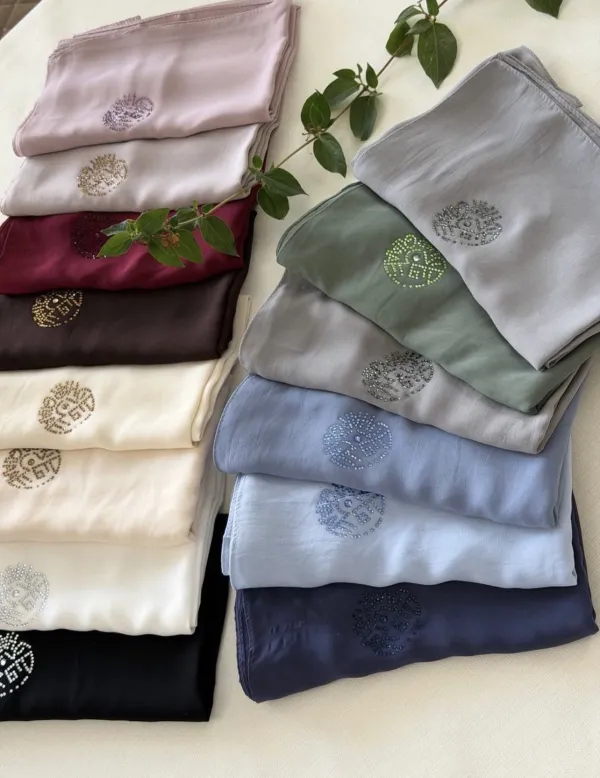 Foulard carré sharqia