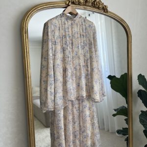 Ensemble fleurie bleue