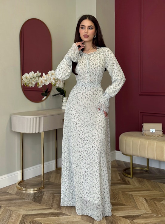 Robe Aisha